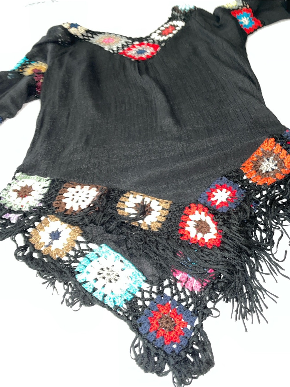 Women’s EUC Black Bohemian V-neck tunic granny square crochet accents - Picture 7 of 7
